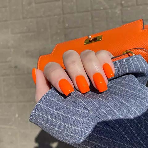 nails extension Devon